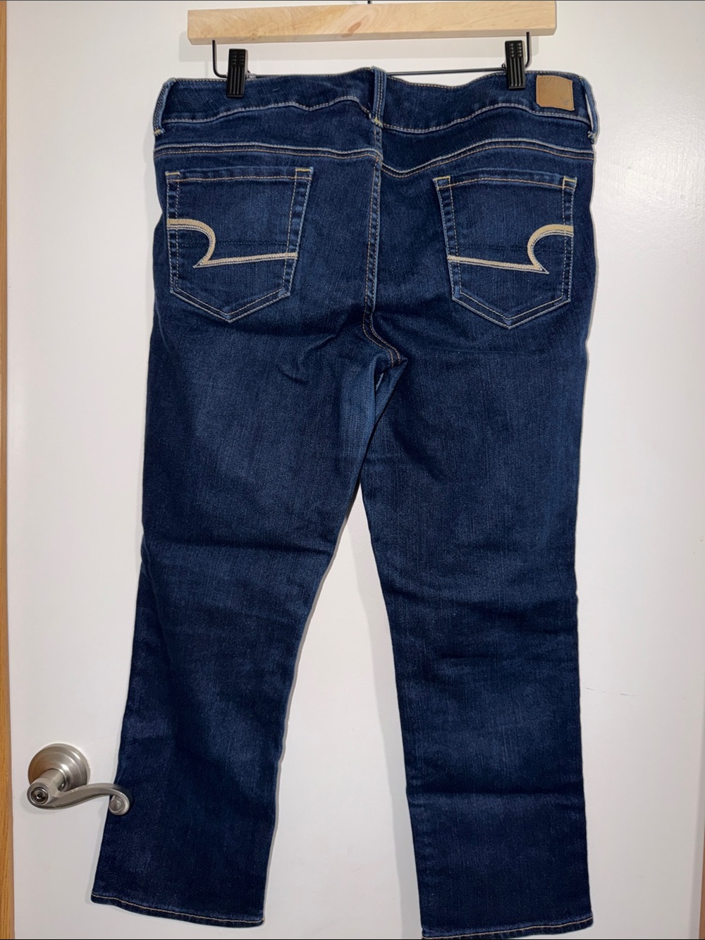 American Eagle Outfitters Indigo Straight Leg Jeans - Women's - Picture 4 of 7